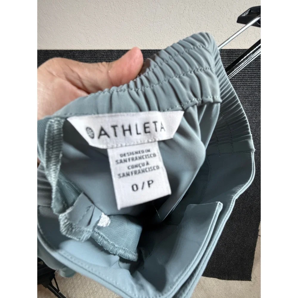 Athleta Womens Wide Leg Pleated Trouser Pants Light Blue Grey High Rise Size 0P